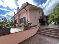 Appartamento in vendita a Imperia - Rif. 8654